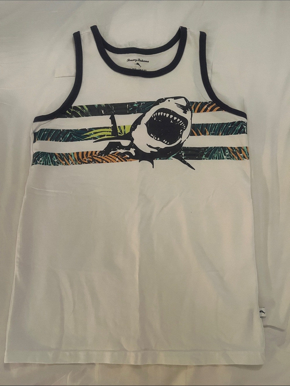 Tommy Bahama NWOT- Boys White Shark Graphic Tank Top size 10-12
